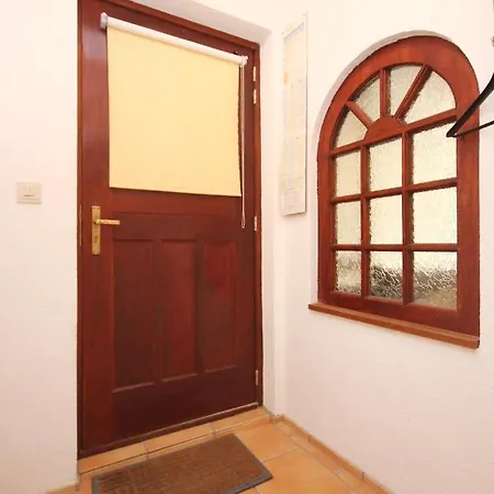 Apartments With A Parking Space Okrug Gornji, Ciovo - 9444 Apartman Trogir