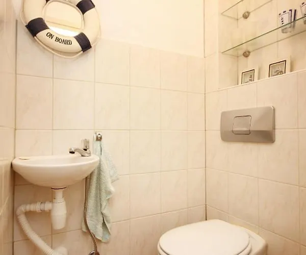 Apartment Apartments With A Parking Space Okrug Gornji, Ciovo - 9444 Trogir